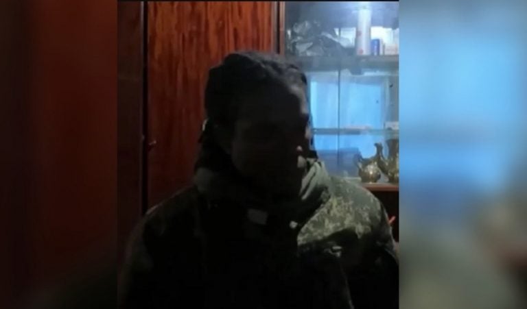 Ucrania captura e interroga a un soldado cubano reclutado por Rusia