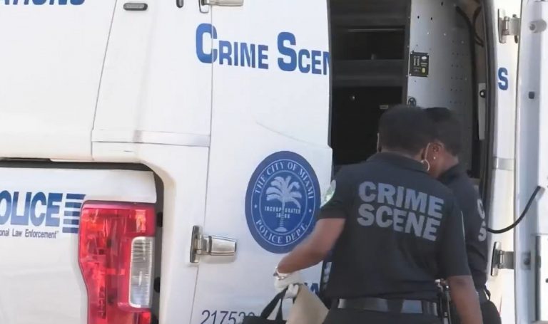 Padre cubano muere baleado en un vecindario de Miami