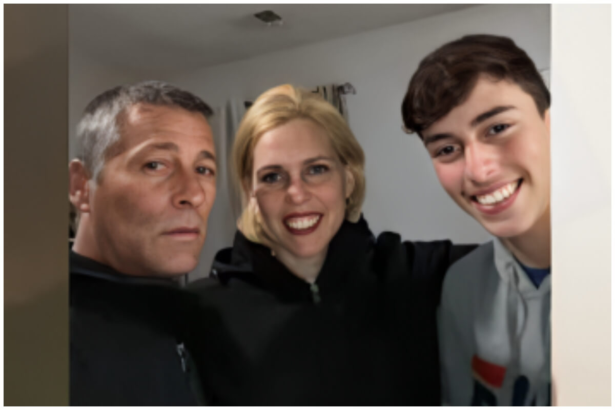 Familia deportada a Cuba por confusión de ICE. (Captura de pantalla © Daniel Benitez News- YouTube)