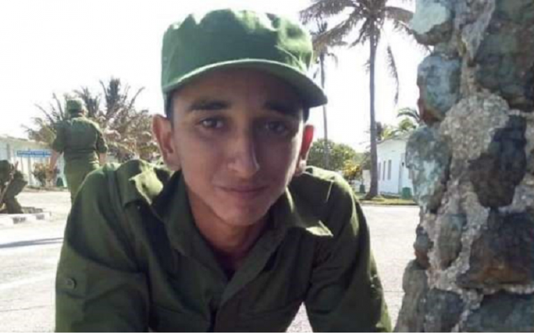 Padre de joven fallecido en Servicio Militar hace años sigue exigiendo justicia