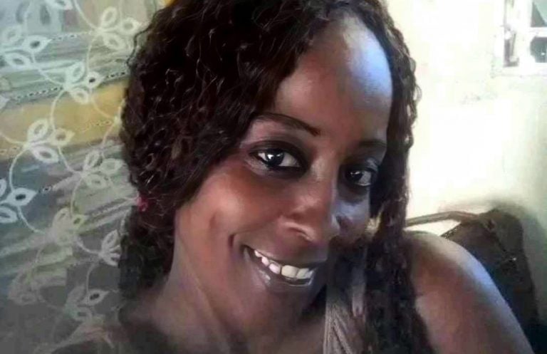 Madre cubana lucha por su vida tras ser apuñalada en Santiago de Cuba