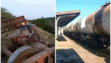 Tren que transportaba petróleo se descarriló en Sancti Spíritus. (Foto © Unión de Ferrocarriles de Cuba- Facebook)