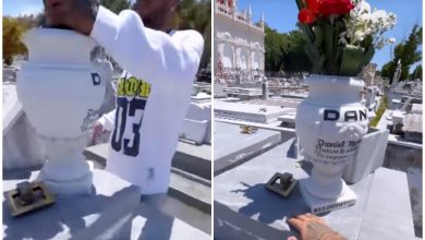 Yomil visitó la tumba de su compañero musical y le dejó flores. (Captura de pantalla © Yomil_champions- Instagram)