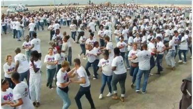 Casi 3.000 bailarines participaron en el evento pagado por el gobierno de Cuba. (Captura de pantalla © CREART Ministerio de Cultura de Cuba- YouTube)