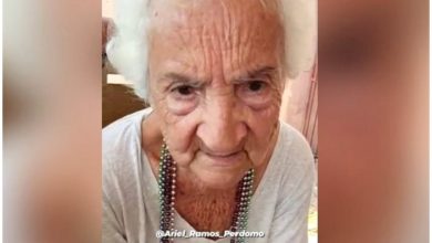 La abuela Martha se ha hecho famosa con los videos con su nieto Ariel. (Captura de pantalla © Ariel Ramos- Instagram)