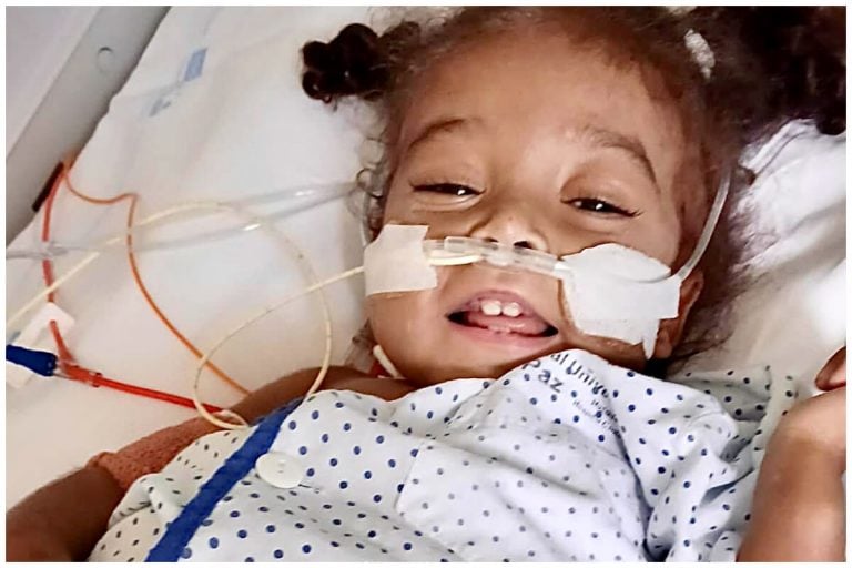 Así ha cambiado la niña Amanda: de la desesperanza de Cuba a la cura en España