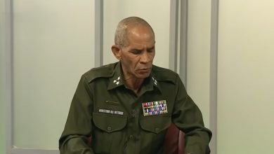 Funcionarios del Minint explican cómo funcionará la nueva Ley de Migración. (Captura de pantalla © Canal Caribe Alterno-YouTube)