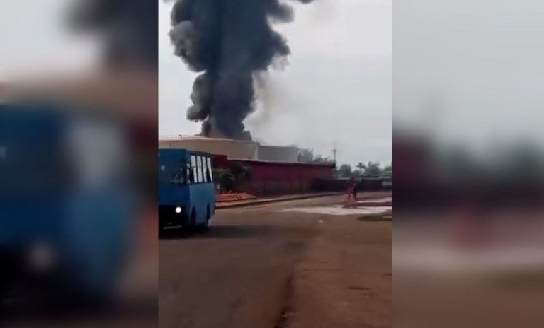 Reportan incendio en la termoeléctrica Antonio Guiteras de Matanzas