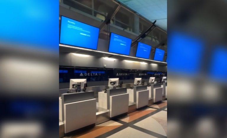 Error de Microsoft paraliza aeropuertos y bancos alrededor del mundo