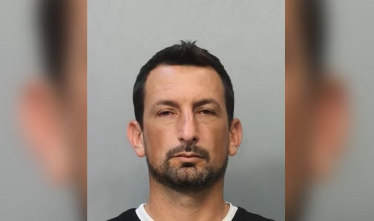 Florida: cubano arrestado por fingir ser chófer de Uber y abusar de una mujer