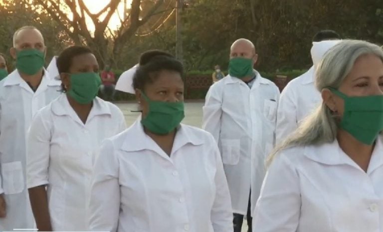 Médicos cubanos “rechazan” oferta de Jamaica para ejercer sin el régimen