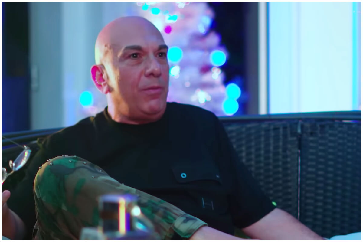 Roberto Ferrante, polémico productor cubano. (Captura de pantalla © Reggaeton Cuba Viral- YouTube)