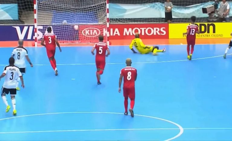 El futbolista cubano Harold Aguilera escapa del equipo nacional en Portugal