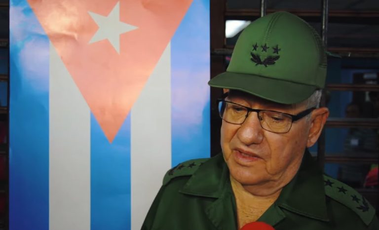 Otro militar menos: fallece el General de Cuerpo de Ejército Ramón Espinosa
