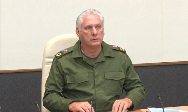 Díaz-Canel amenaza con reprimir protestas por apagón masivo en Cuba