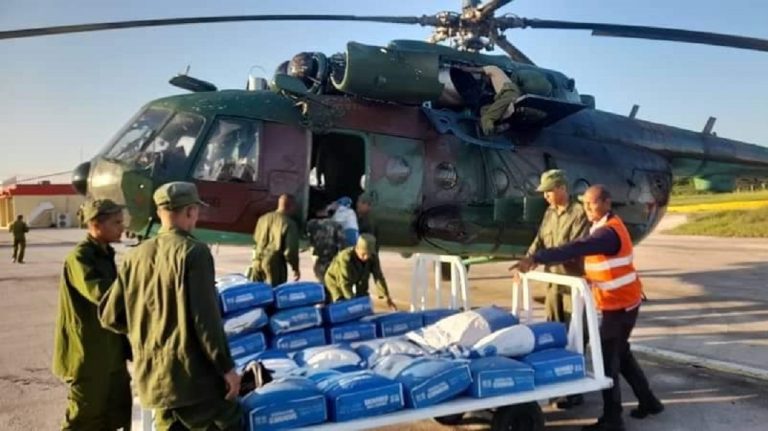 Régimen tardó cinco días en enviar comida a Imías tras paso de Oscar