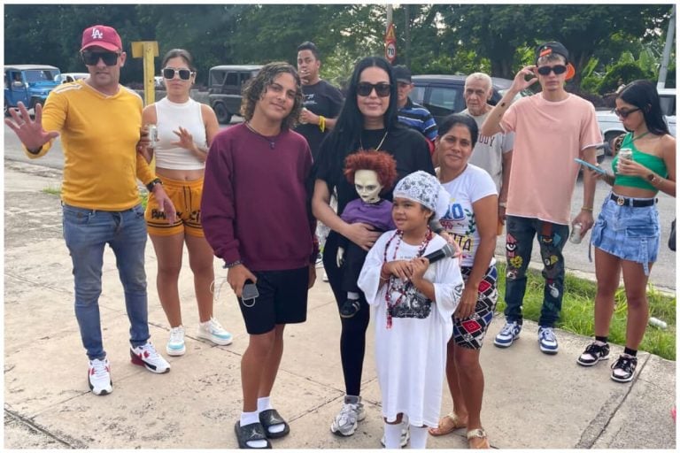 ¿Hija de El Taiger “influencer”? Debuta en redes manejada por Teresa Padrón