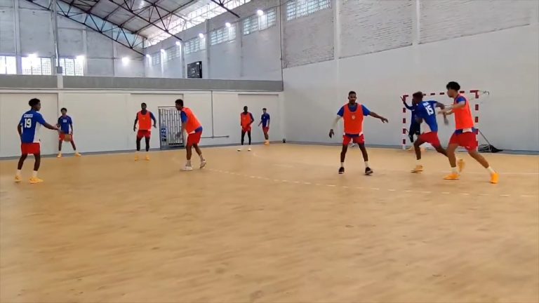 Jugadores cubanos fichan con club de balonmano en España tras fugarse en Francia