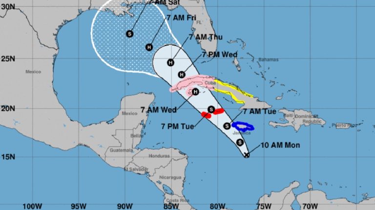 La depresión tropical número 18 de la temporada se forma al sur de Cuba