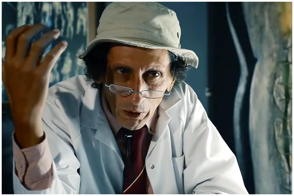 Alexis Díaz de Villegas en su último proyecto antes de su muerte en 2022. (Captura de pantalla: Jau Films- YouTube)