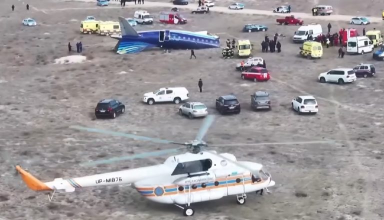Rusia confirma que sus defensas antiaéreas estaban activas al momento del “accidente” de Azerbaijan Airlines