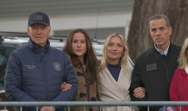 El presidente Joe Biden concede indulto a su hijo Hunter