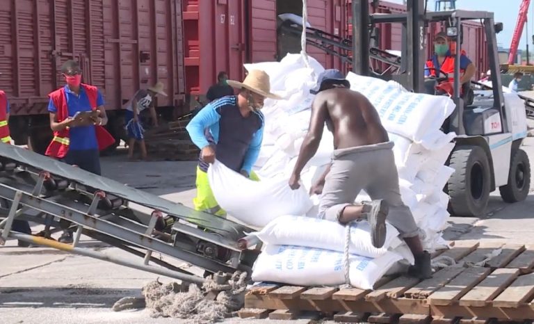Cuba multiplica por cinco la compra de arroz en EEUU pese a discurso del “bloqueo”