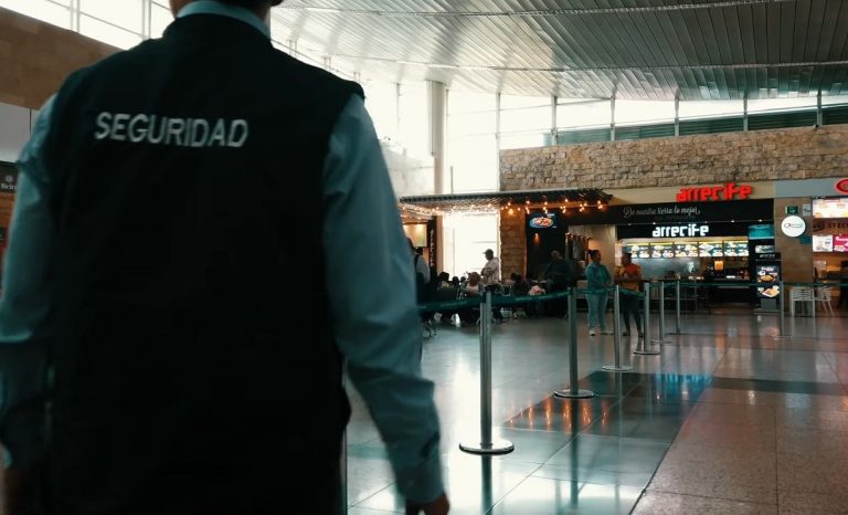 Ecuador intercepta cargamento de drogas que se dirigía a La Habana
