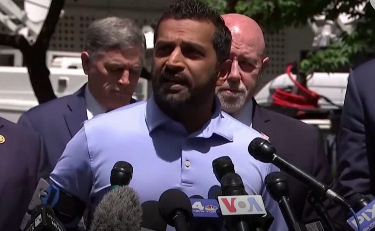 Trump nomina a Kash Patel como próximo director del FBI