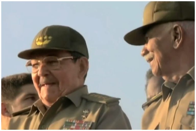 ¿Miedo? Raúl Castro no aparece en acto organizado para defenderlo en La Habana
