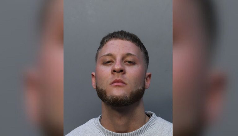 Cubano arrestado en Miami tras persecución y arresto en auto robado