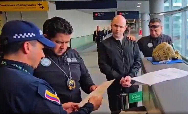 Cubano acusado de liderar red de trata de personas es extraditado a México