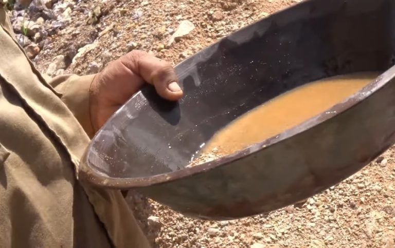 Cinco personas condenadas por minería ilegal de oro en Yateras