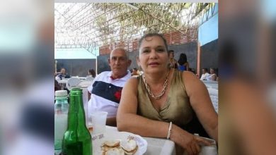 Represores en Texas. (Foto © Héctor Tol Etón-Facebook)