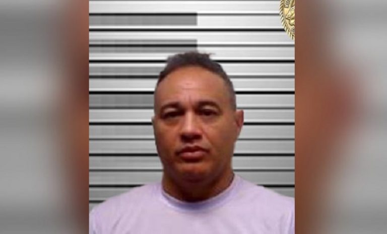 Cubano con cargos de tráfico de metanfetaminas detenido en Miami será deportado