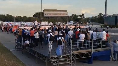 Desfile del 1 de Mayo en La Habana. (Captura de pantalla © Orestes_PP-Twitter)