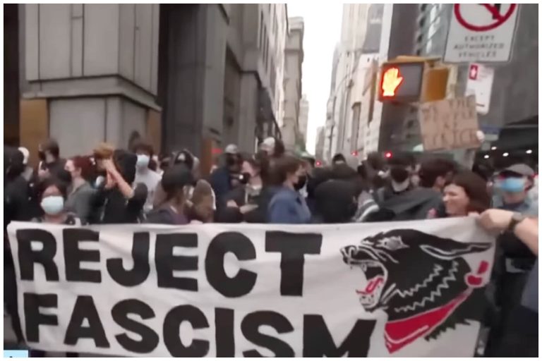 Protestas contra Trump se extienden a más de 20 ciudades de EEUU