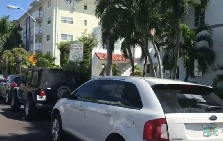 Miami-Dade otorga permiso especial de estacionamiento a mujeres embarazadas
