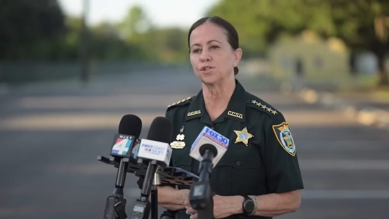 Florida: niño de 14 años asesina a sus padres y confiesa en llamada al 911