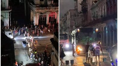 Los ciudadanos bloquearon las calles de la capital. (Foto © observacuba-Twitter)