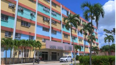 Hospital Vladimir Ilich Lenin, en Holguín. (Captura de pantalla © Telecristal- YouTube)