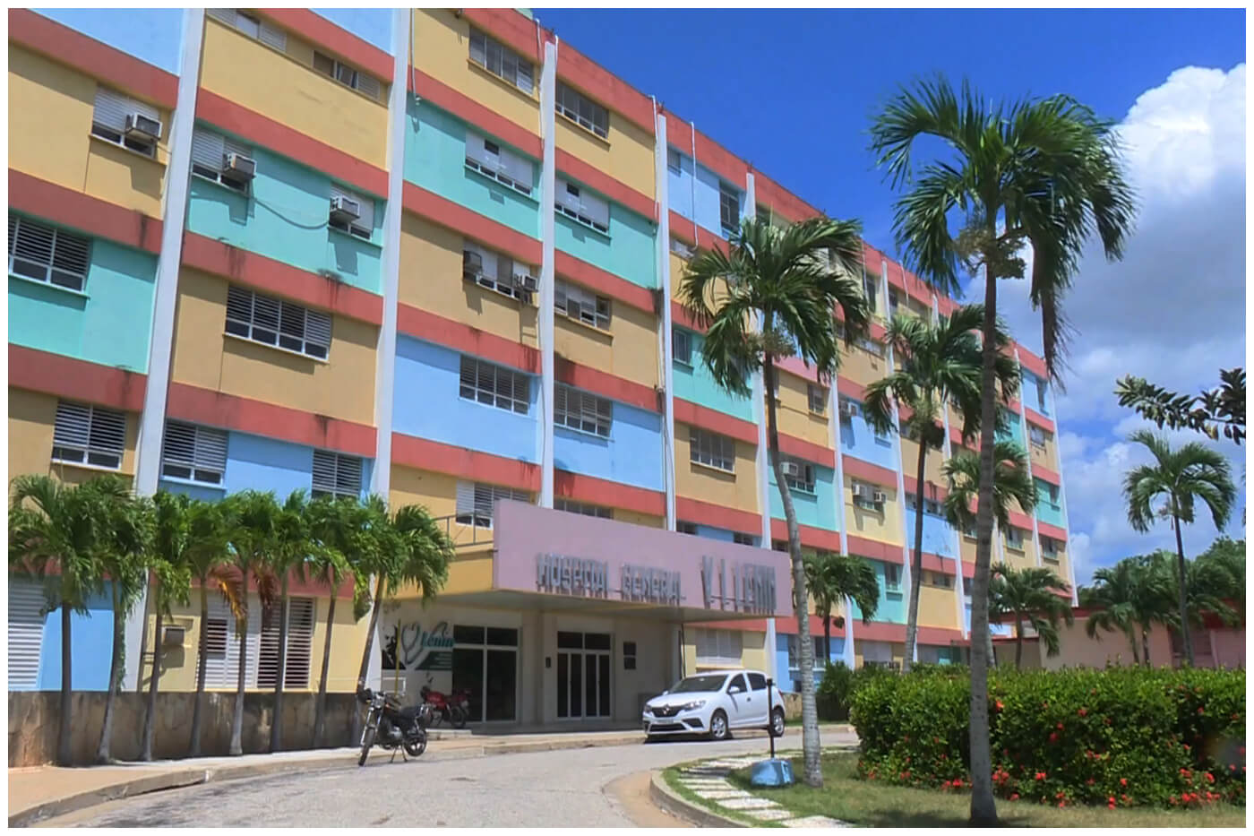 Hospital Vladimir Ilich Lenin, en Holguín. (Captura de pantalla © Telecristal- YouTube)