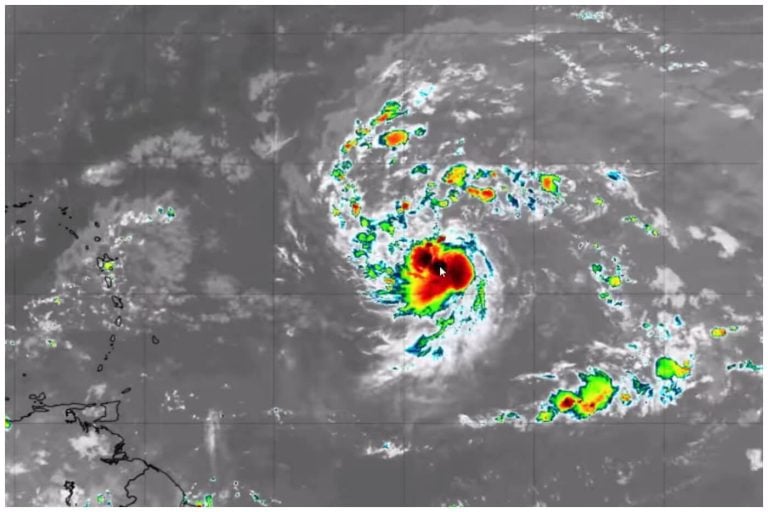 ¿Cuándo impactará el inminente huracán ‘Erin’ a Cuba y a Florida?