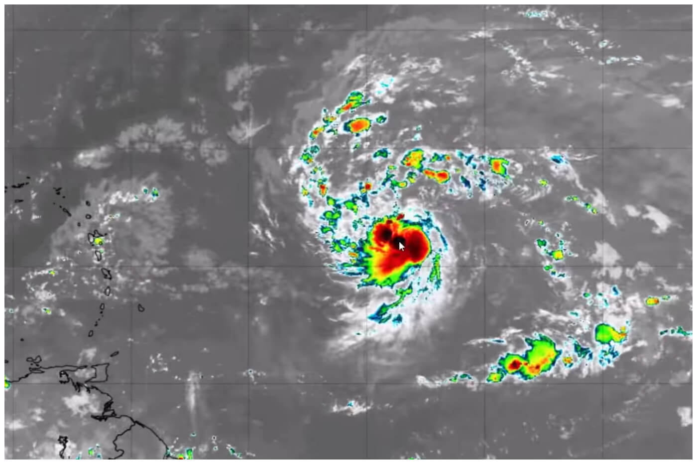 Erin amenaza con convertirse en huracán en los próximos días. (Captura de pantalla © Huracán Info- YouTube)