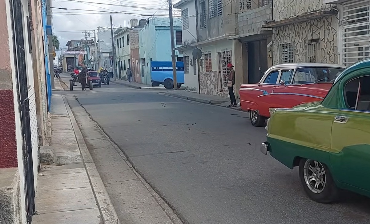 Imagen ilustrativa de las calles de Holguín. (Captura de pantalla © Carmine Salituro-YouTube)