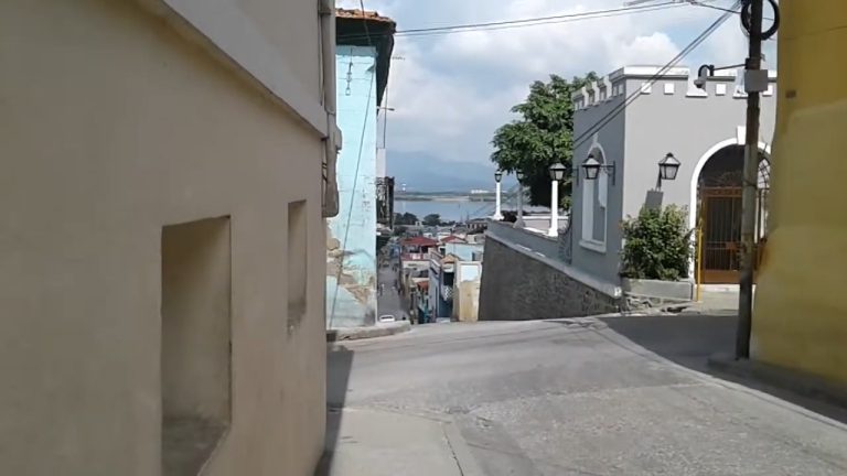 Santiago de Cuba enfrenta abandono por parte del régimen ante la llegada de Melissa
