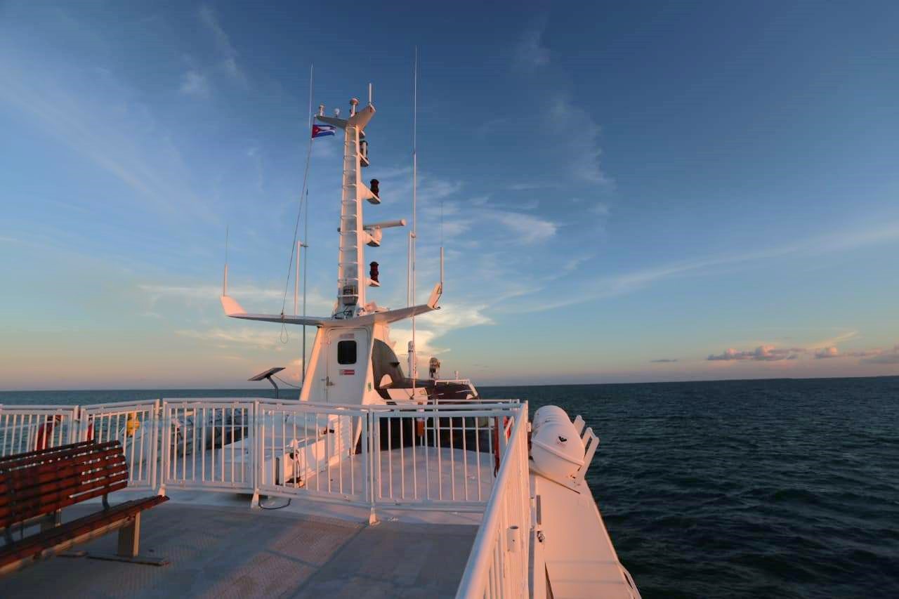 El navío arribó desde el país azteca y realizó su viaje de prueba el fin de semana. (Foto © Eduardo Rodríguez Dávila-Facebook)