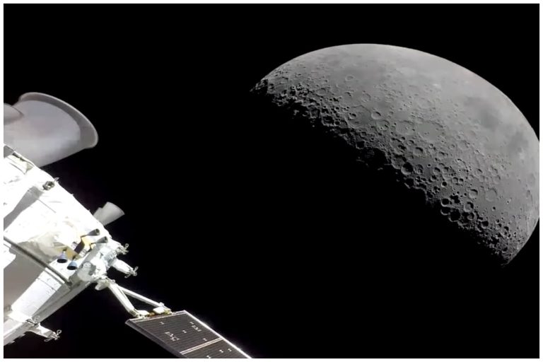 La NASA anuncia primera misión tripulada a la luna en más de medio siglo