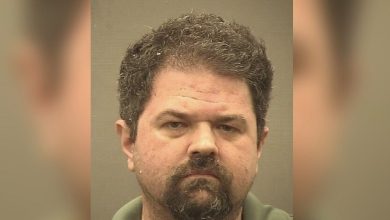 El empleado fue descubierto por el FBI. (Foto © Alexandria Sheriff's Office)