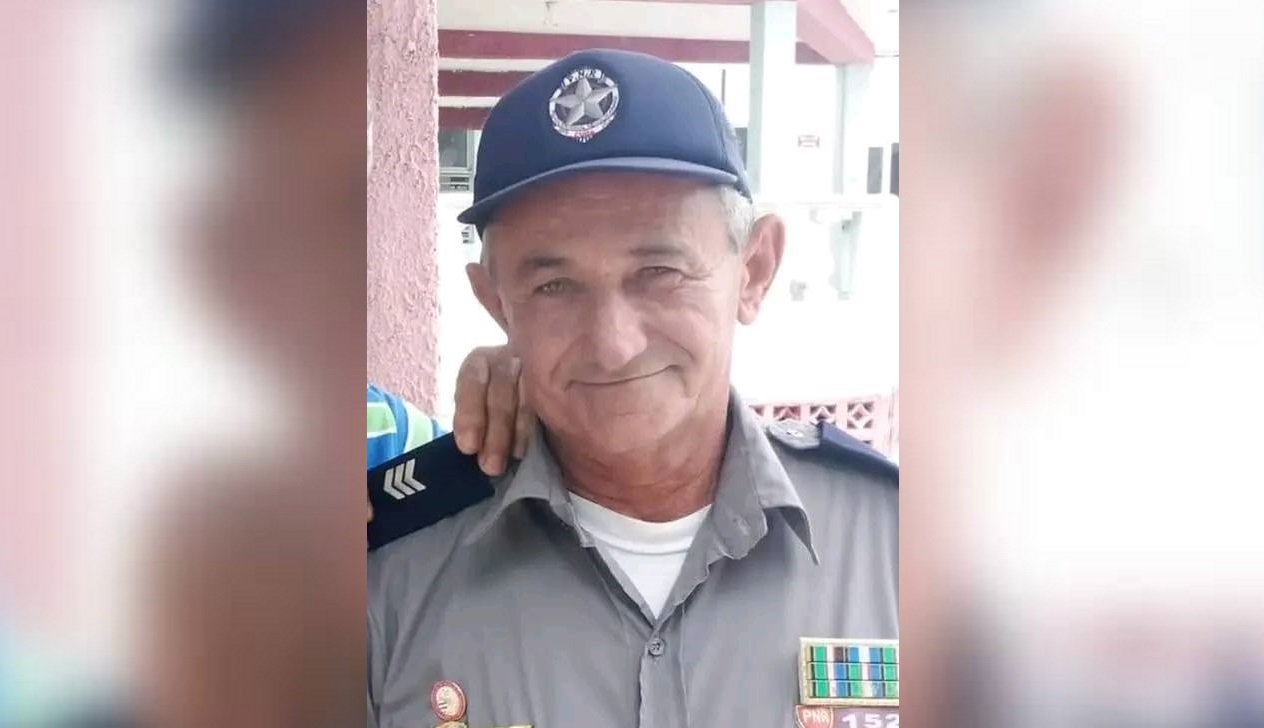 El oficial presentaba varias heridas de arma blanca. (Foto © Edmundo Dantés Junior-Facebook)